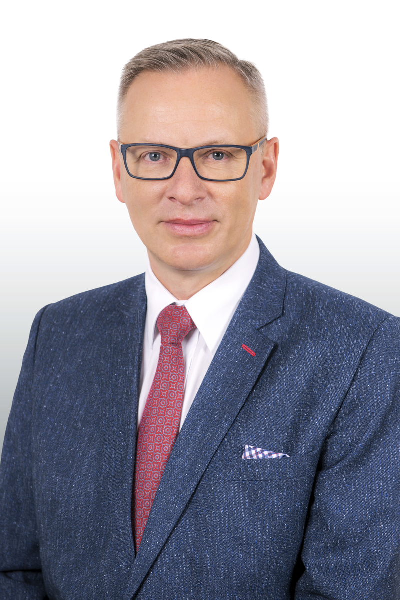 prorektor_nauka_leslaw_gniewek.jpg