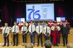 Uroczyste wręczenie certyfikatów ukończenia szkolenia do licencji pilota komunikacyjnego,
