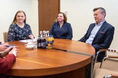 Od lewej: M. Kotowicz-Mańko, J. Długosz, prof. PRz J. Strojny,