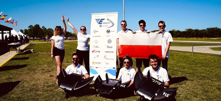 Studenci Koła Naukowego EUROAVIA Rzeszów,