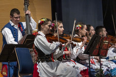 Jubileusz 55-lecia działalności Studenckiego Zespołu Pieśni i Tańca Politechniki Rzeszowskiej „Połoniny”,