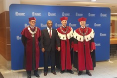 Od lewej: prof. PŚ T. Trawiński, prof. A. Shyaka, prof. J. Sęp, prof. G. Ostasz,