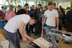 [AUDIO, FOTO] Relacja z Dnia Otwartego na Wydziale Mechaniczno-Technologicznym